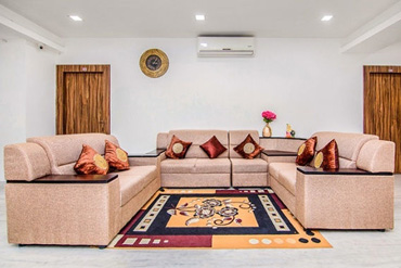 Venkeys Service Apartment